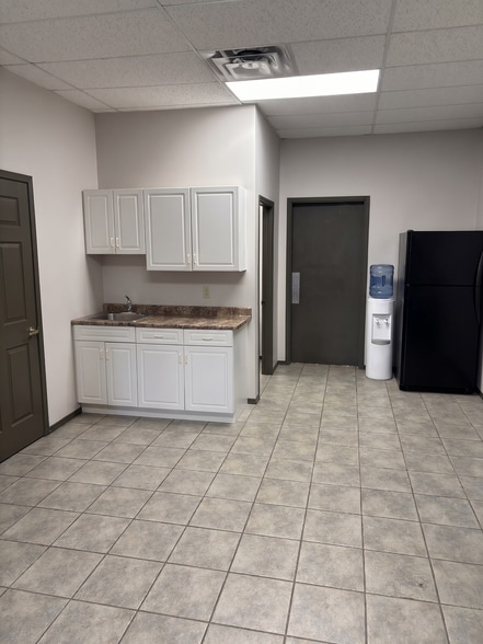More Photos Of 184 Kaska Rd, Sherwood Park Light Manufacturing For Lease