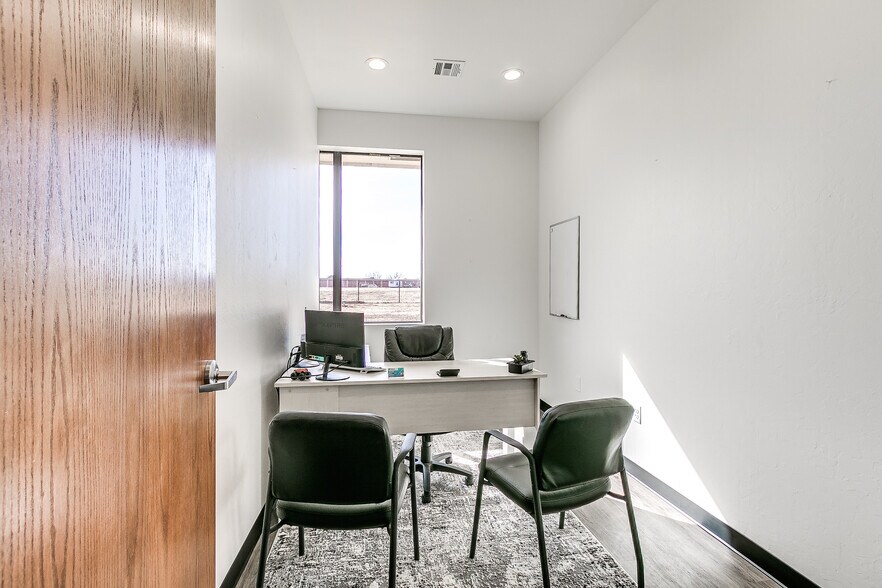 More Photos Of 1140 NW 192nd St, Edmond Office For Lease