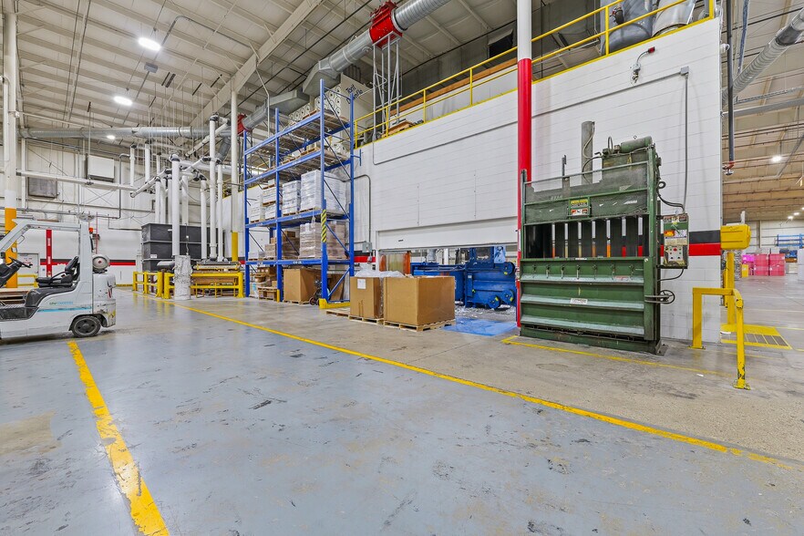 More Photos Of 100 Creative Way, Ripon Manufacturing For Sale