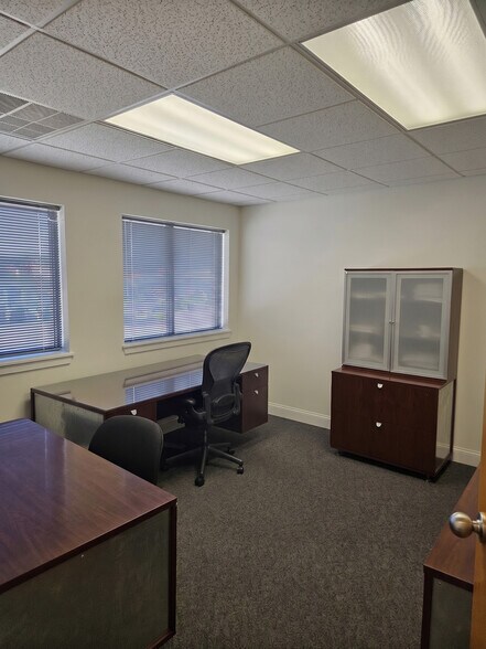 More Photos Of 893 S Matlack St, West Chester Flex For Lease