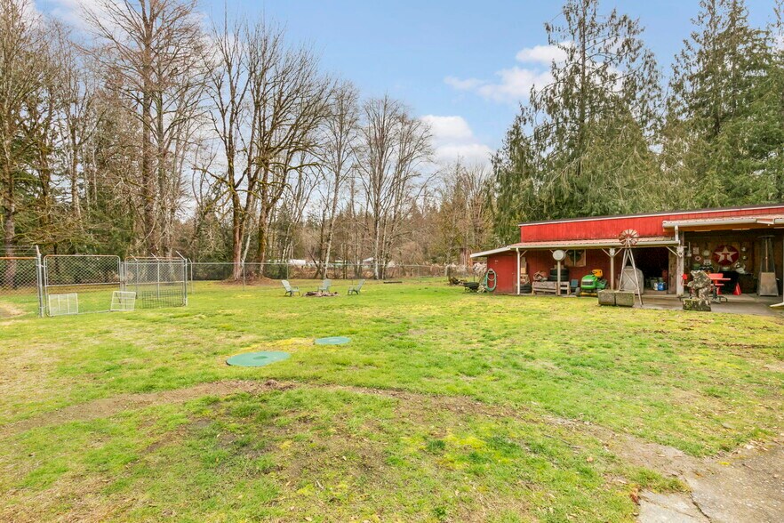 More Photos Of 3530 NE Old Belfair Hwy, Belfair Convenience Store For Sale