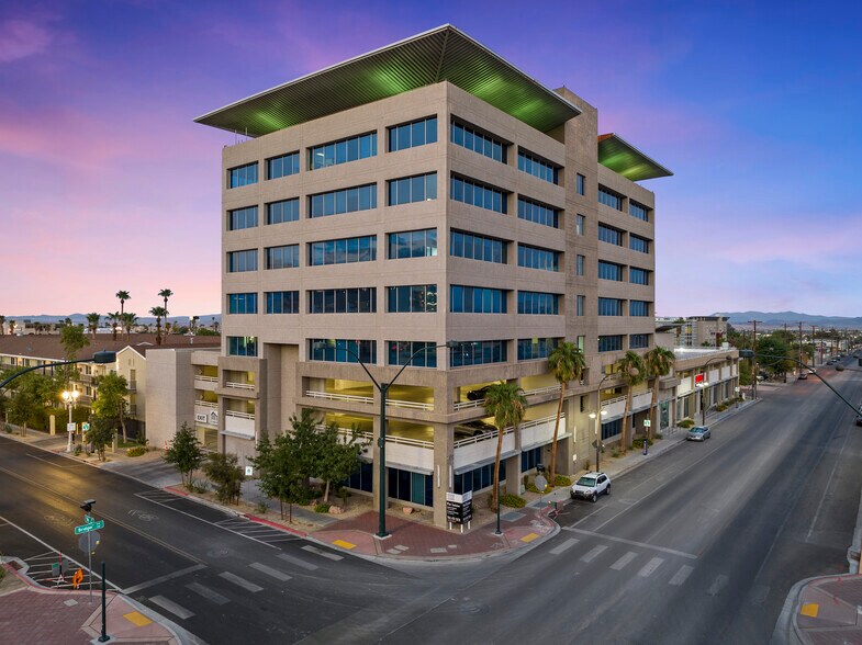 More Photos Of 701 Bridger Ave, Las Vegas Office For Sale