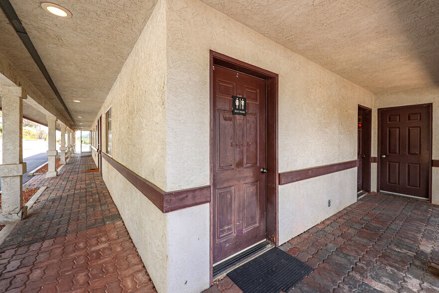 More Photos Of 5320 State Highway 49, Mariposa Office Residential For Sale