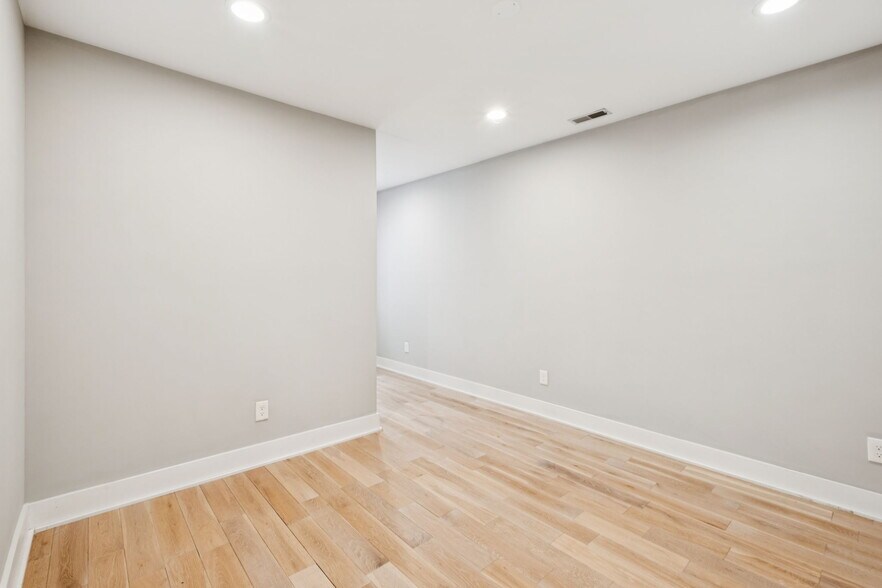 More Photos Of 1516 Green St, Philadelphia Apartments For Sale
