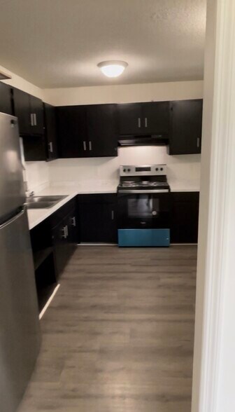 More Photos Of , Barnwell Specialty For Sale
