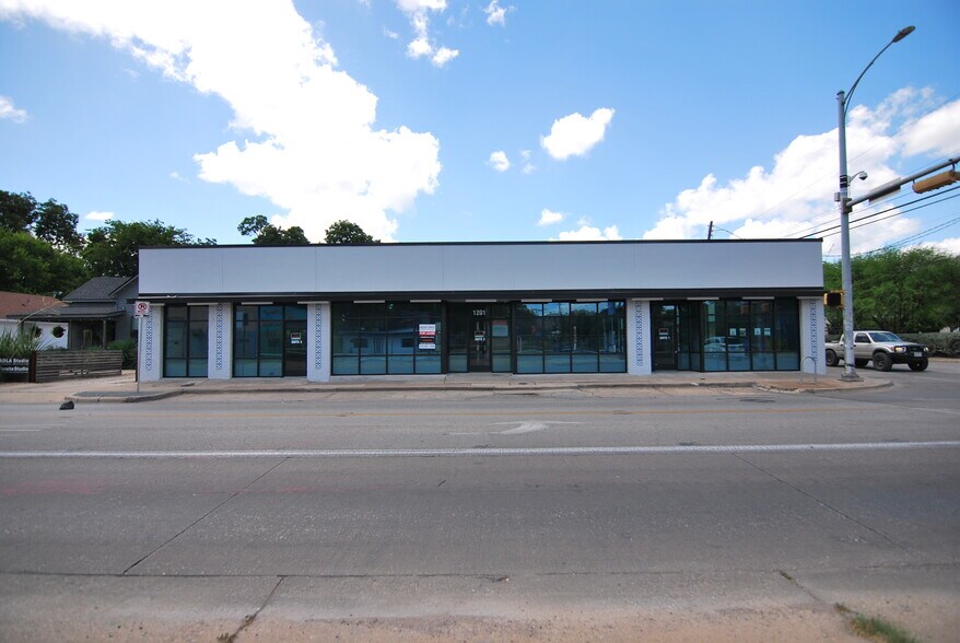 More Photos Of 1201 E Cesar Chavez St E, Austin Coworking Space