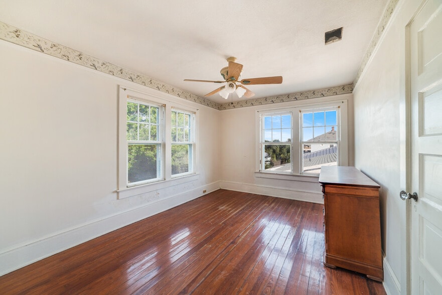 More Photos Of 415 Braddock Ave, Daytona Beach Multifamily For Sale