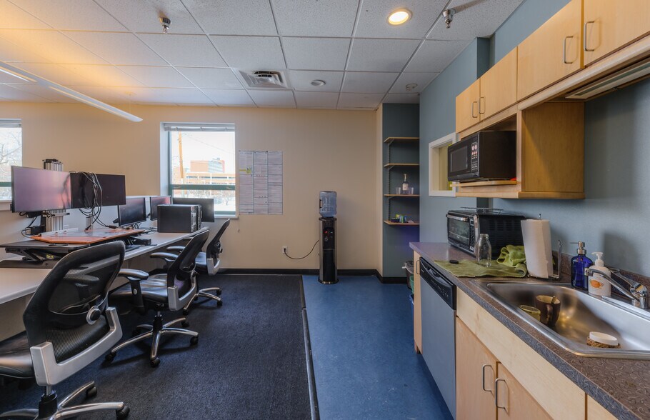 More Photos Of 1729 15th St, Boulder Office For Lease