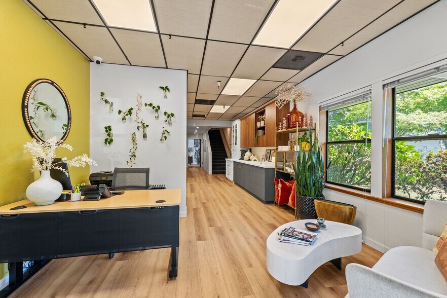 More Photos Of 3388 Regional Pky, Santa Rosa Warehouse For Sale