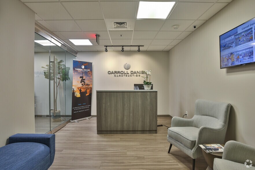 More Photos Of 101 N Main St, Greenville Office Residential For Lease