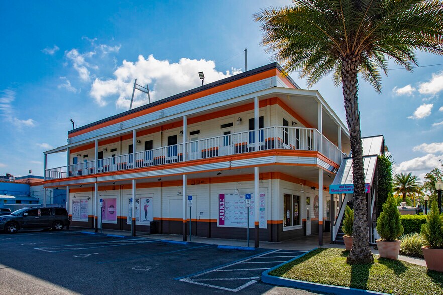 More Photos Of 5770 W Irlo Bronson Memorial Hwy, Kissimmee Unknown For Lease