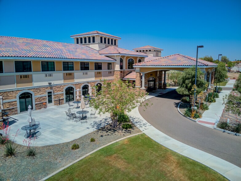 More Photos Of 8880 N 107th Ave, Peoria Assisted Living For Sale