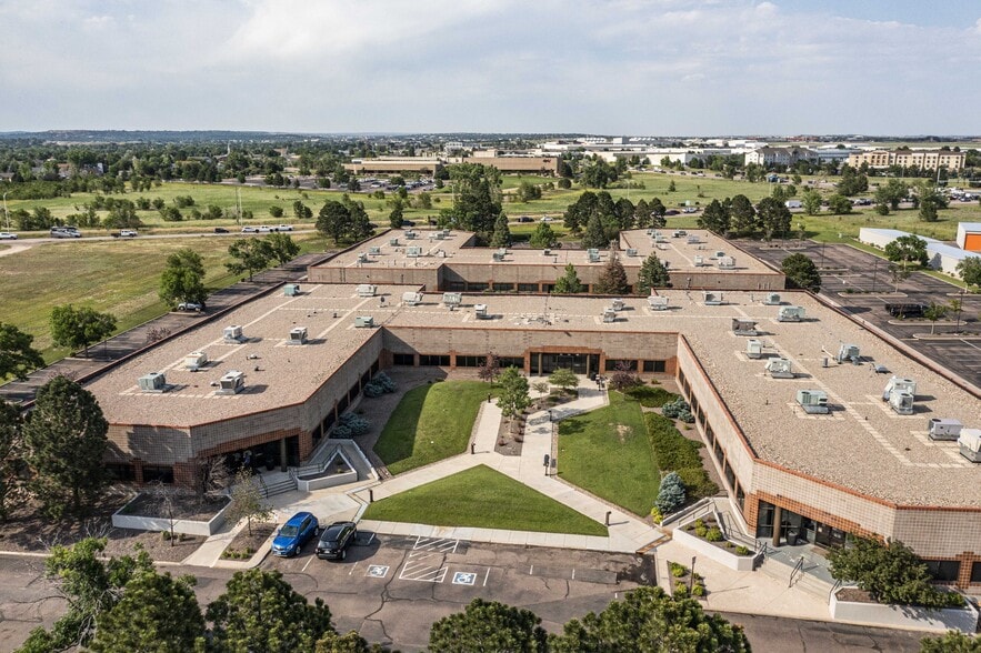 More Photos Of 1915 Aerotech Dr, Colorado Springs Office For Lease