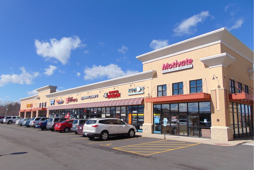 Primary Photo Of 3001-3061 N Perryville Rd, Rockford Freestanding For Lease