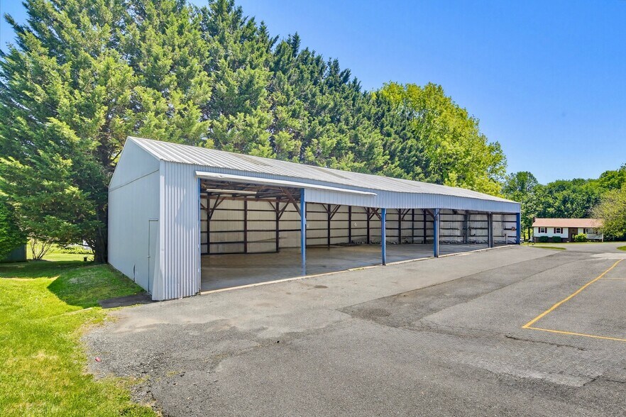 More Photos Of 1584 Deer Park Rd, Finksburg Warehouse For Lease