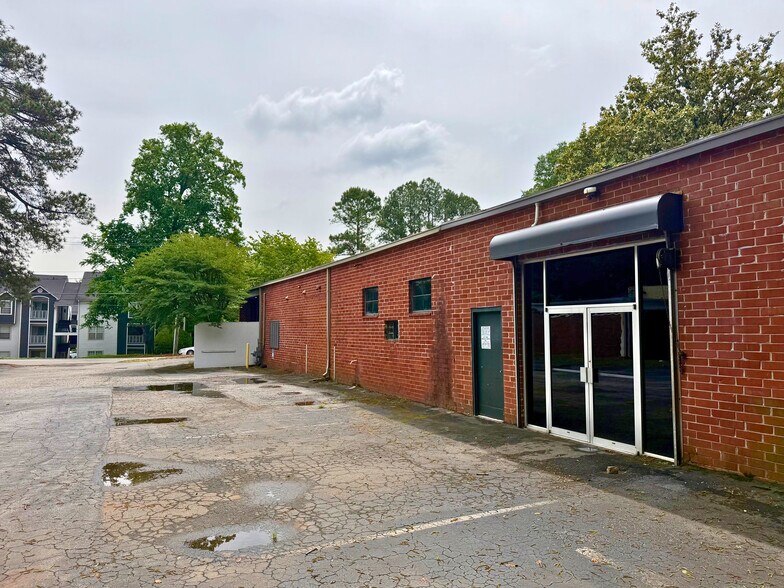More Photos Of 1468 Mecaslin St, Atlanta Loft Creative Space For Sale