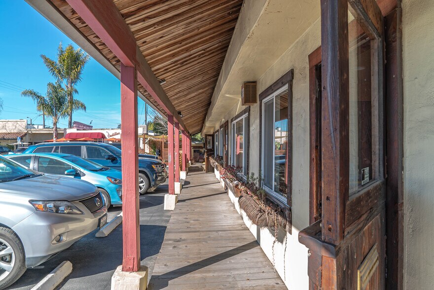 More Photos Of 2904-2908 Freedom Blvd, Watsonville Storefront Retail Residential For Sale