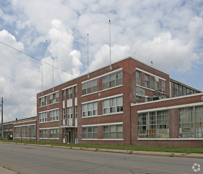 Primary Photo Of 148 Mohawk St, Brantford Warehouse For Lease