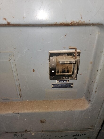 More Photos Of 1625 Tierra Buena Rd, Yuba City Manufacturing For Lease