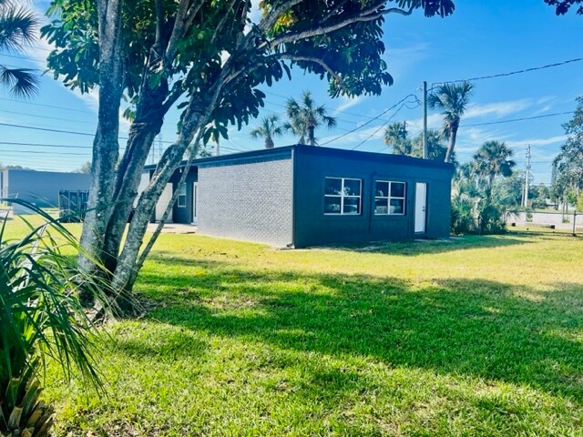 More Photos Of 800 Main St, Titusville Service For Sale