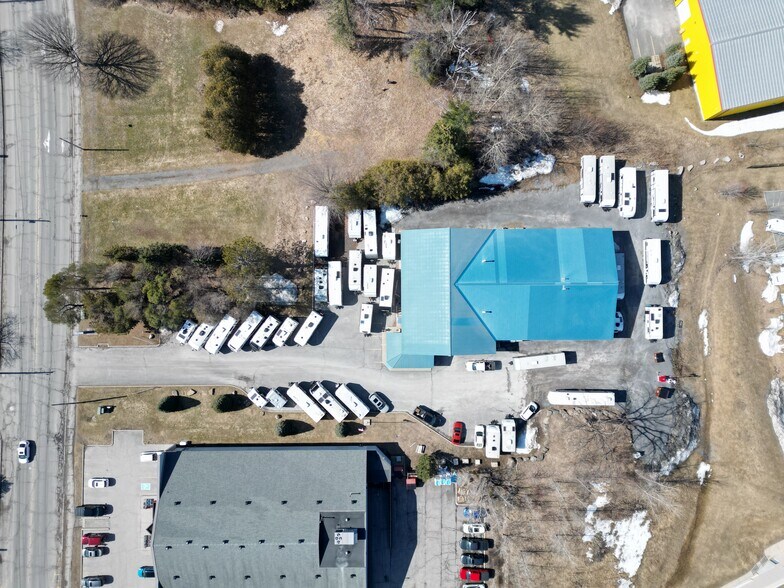 More Photos Of 2724 Laurier St, Clarence-Rockland Service For Sale