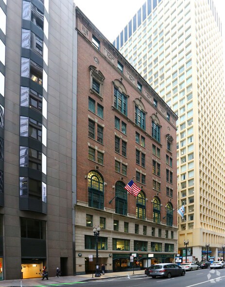 More Photos Of 10 N Dearborn St, Chicago Office For Lease