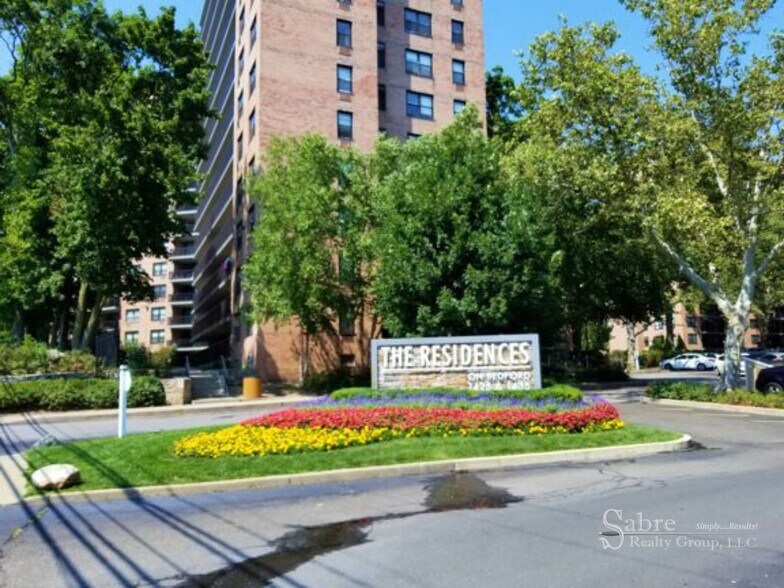 More Photos Of 1425-1435 Bedford St, Stamford Apartments For Lease