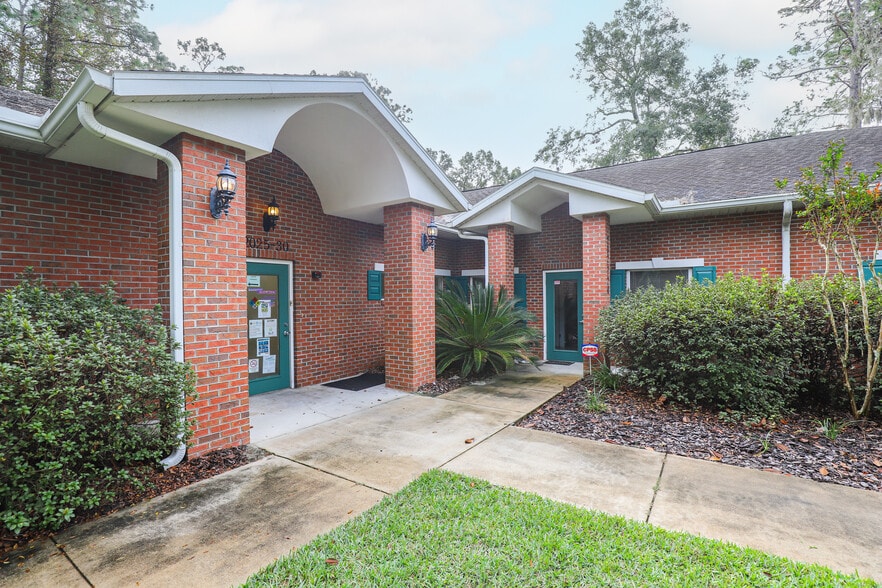 More Photos Of 2025 SW 75th St, Gainesville Medical For Lease