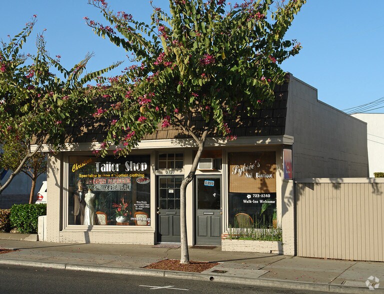 More Photos Of 3137 E Coast Hwy, Corona Del Mar Storefront For Lease
