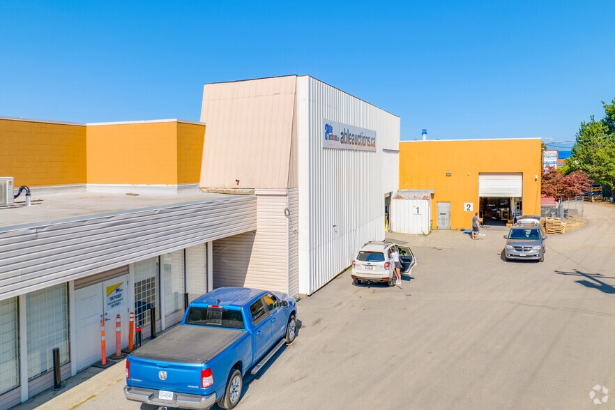 More Photos Of 26251 Fraser Hwy, Langley Manufacturing For Lease