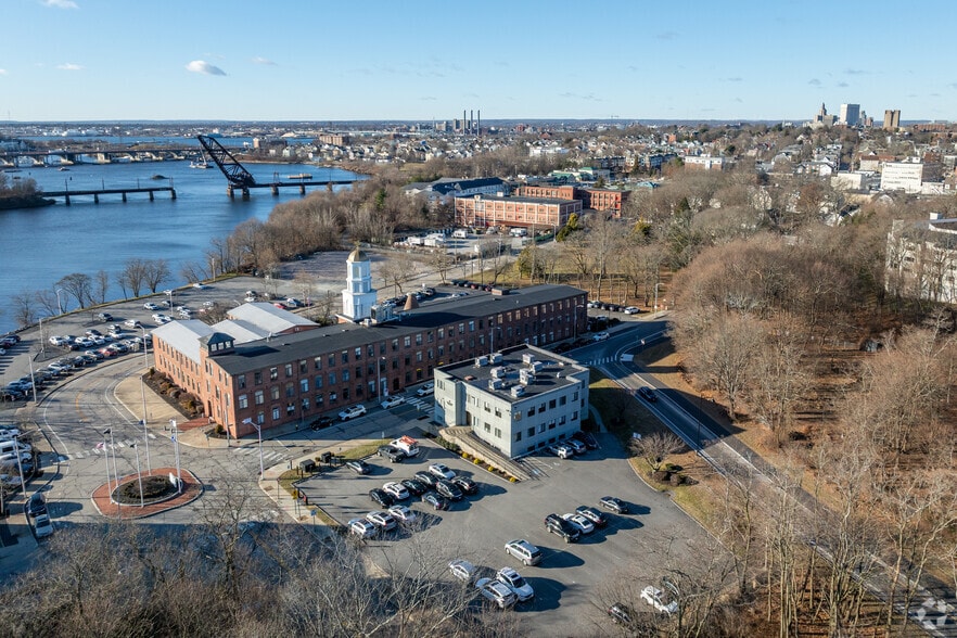 More Photos Of 2 Richmond Sq, Providence Office For Lease