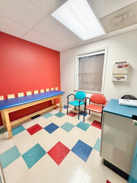 More Photos Of , Upper Marlboro Office For Sale