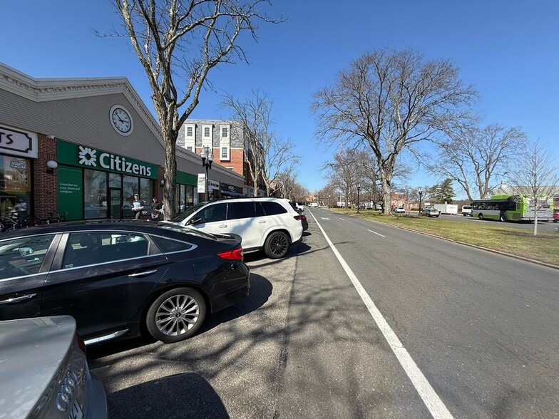 More Photos Of 15 S Main St, West Hartford Restaurant For Lease