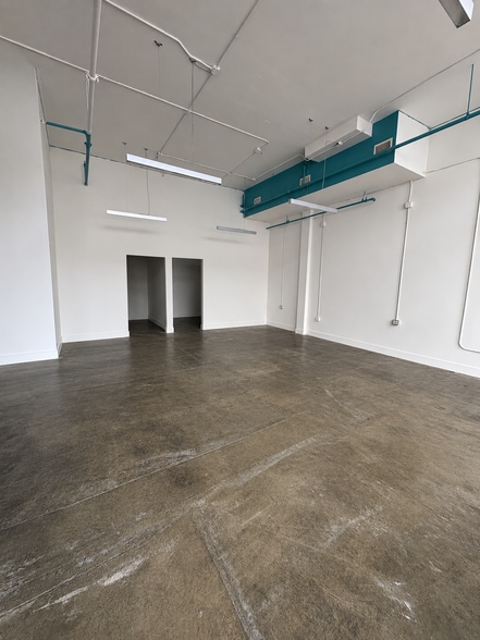 More Photos Of 121-149 W Washington St, Suffolk Apartments For Lease