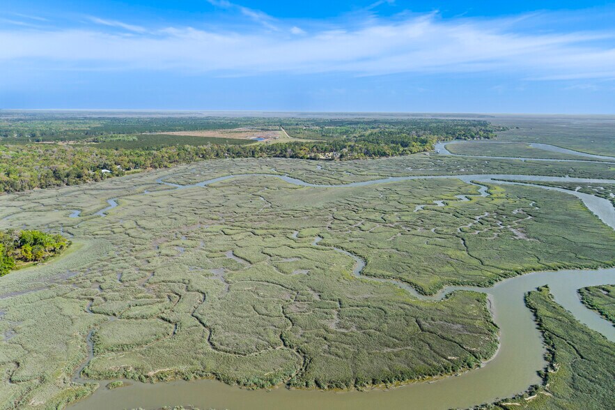 More Photos Of 0 Fig Tree, Midway Land For Sale