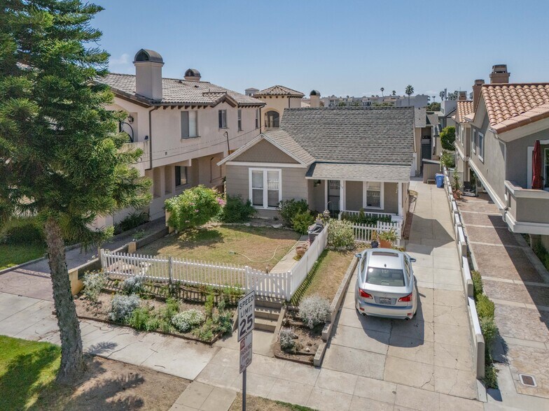More Photos Of 213 S Francisca Ave, Redondo Beach Multifamily For Sale