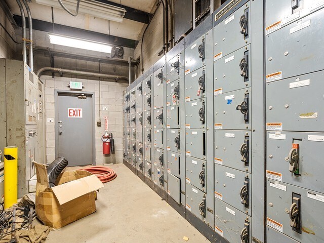 More Photos Of 405 Hoosier, Stanfield Food Processing For Lease