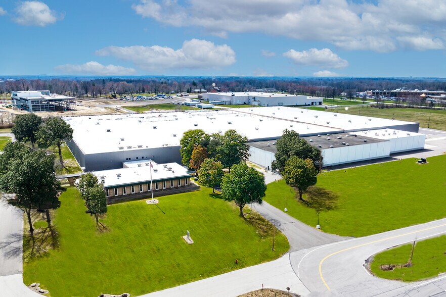 More Photos Of 150 Loomis Pky, Ravenna Warehouse For Lease