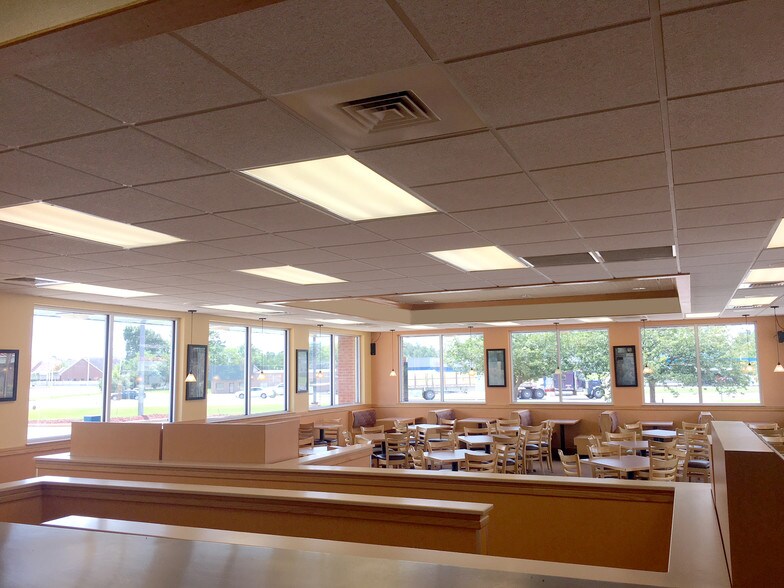 More Photos Of 6601 Highway 69 S, Tuscaloosa Fast Food For Lease