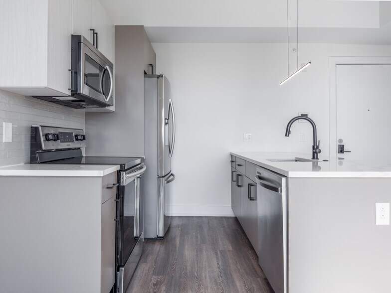 More Photos Of 1723 Ridge Ave, Philadelphia Apartments For Sale