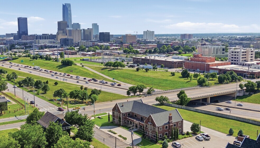 More Photos Of 141 NE 13th St, Oklahoma City Office For Sale
