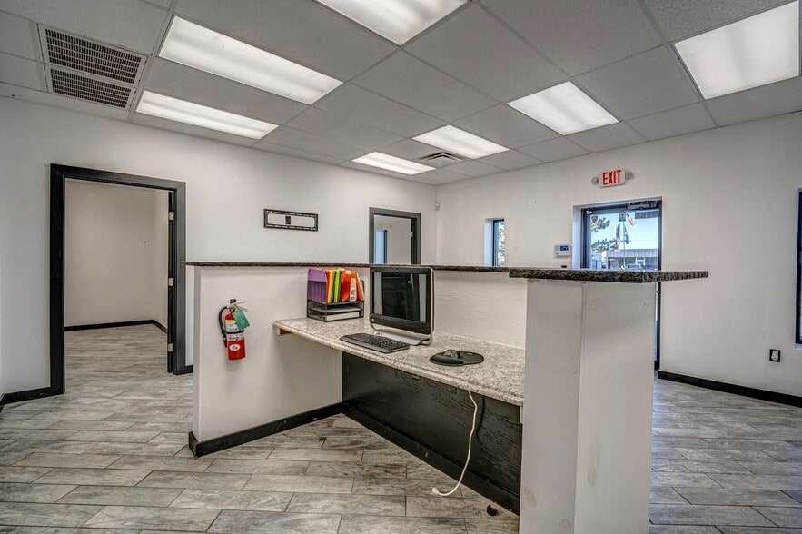 More Photos Of 1831 Industrial Blvd, Norman Service For Sale