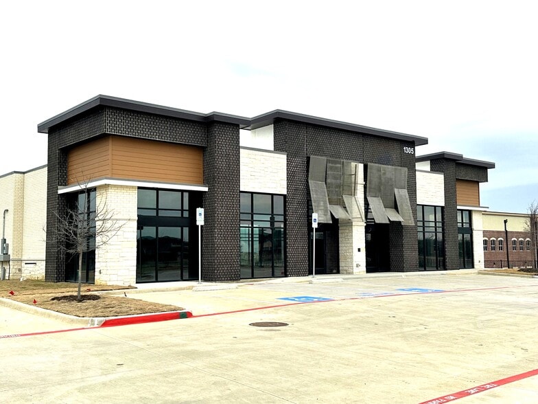 More Photos Of 1308 Peaks View Ln, Celina Medical For Sale