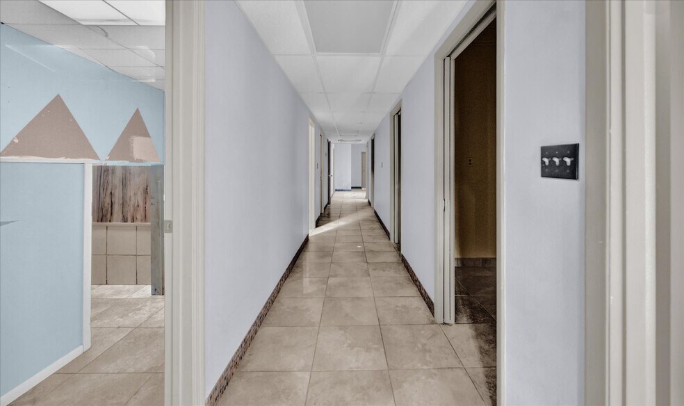 More Photos Of 1118 Pennsylvania Ave, Saint Cloud Medical For Sale