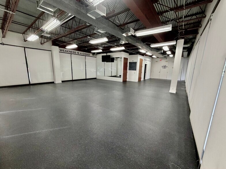 More Photos Of 55 Old Post Rd No 2, Greenwich Office For Lease