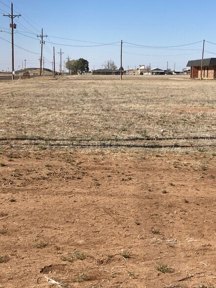 More Photos Of 3218 N Quincy St, Plainview Office For Sale