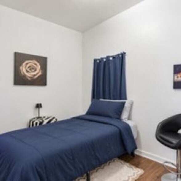 More Photos Of 2135 W Armitage Ave, Chicago Apartments For Sale