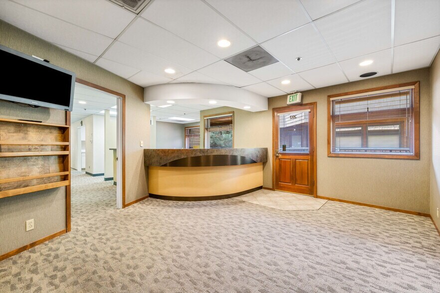 More Photos Of 10425 Fair Oaks Blvd, Fair Oaks Medical For Lease