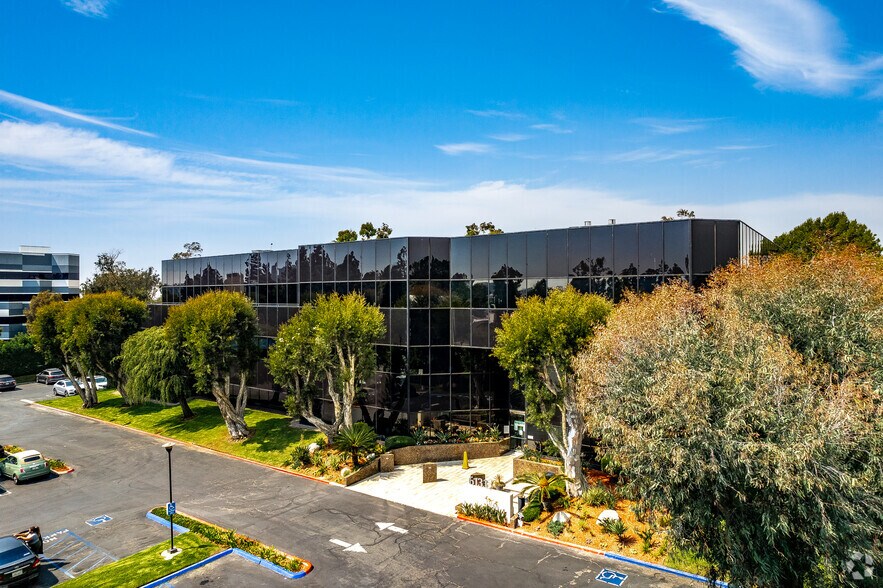 Primary Photo Of 6133 Bristol Pkwy, Culver City Office For Lease