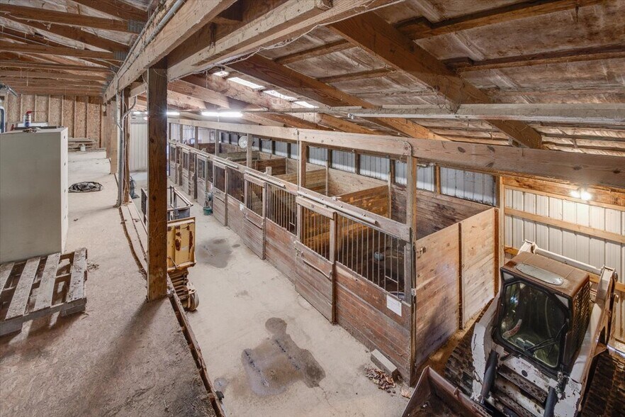 More Photos Of 2675 Carriagegate Ln, Maineville Lodge Meeting Hall For Sale